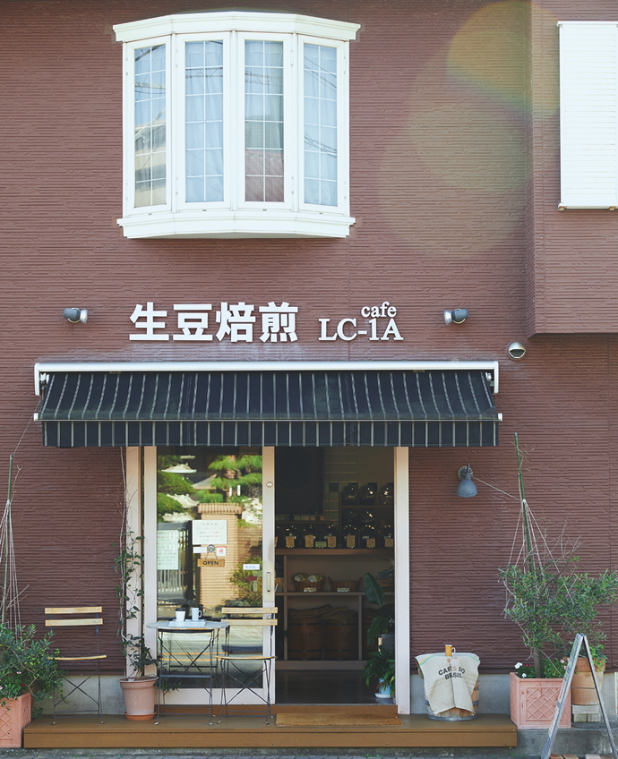 cafe LC-1A（エルシーワンエー）